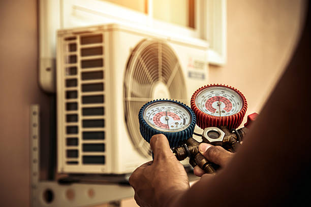 Professional Hvac technician working in Fayetteville, NC
